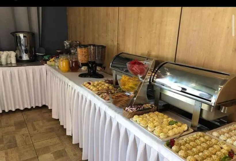 Aamiaismajoitus (B&B) Oå›rodek Promenada Faleza