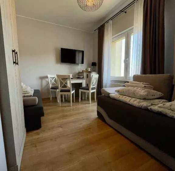 Aamiaismajoitus (B&B) Oå›rodek Promenada Faleza