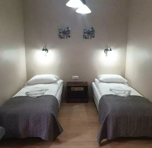 Aamiaismajoitus (B&B) Polonia