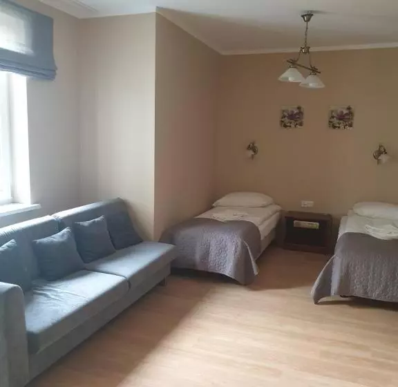 Aamiaismajoitus (B&B) Polonia