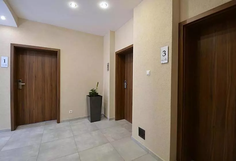 تختخواب و صبحانه Villa Grace   Wypoczynek Bez Dzieci
