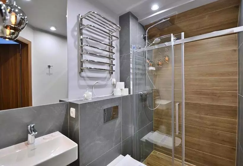 تختخواب و صبحانه Villa Grace   Wypoczynek Bez Dzieci