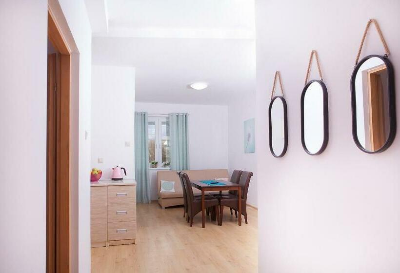 تختخواب و صبحانه Villa Rosa