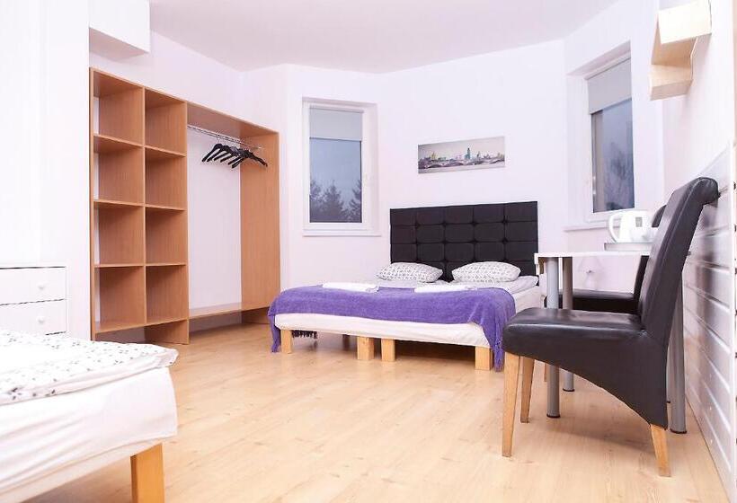 تختخواب و صبحانه Villa Rosa