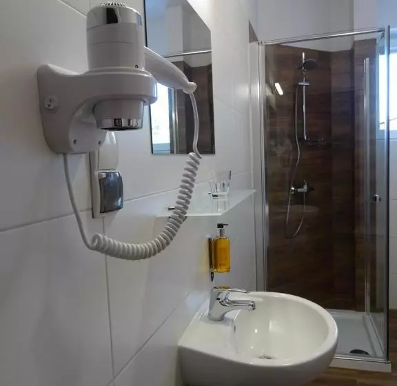 Aamiaismajoitus (B&B) Willa Global Komfortowe Pokoje Nad Morzem