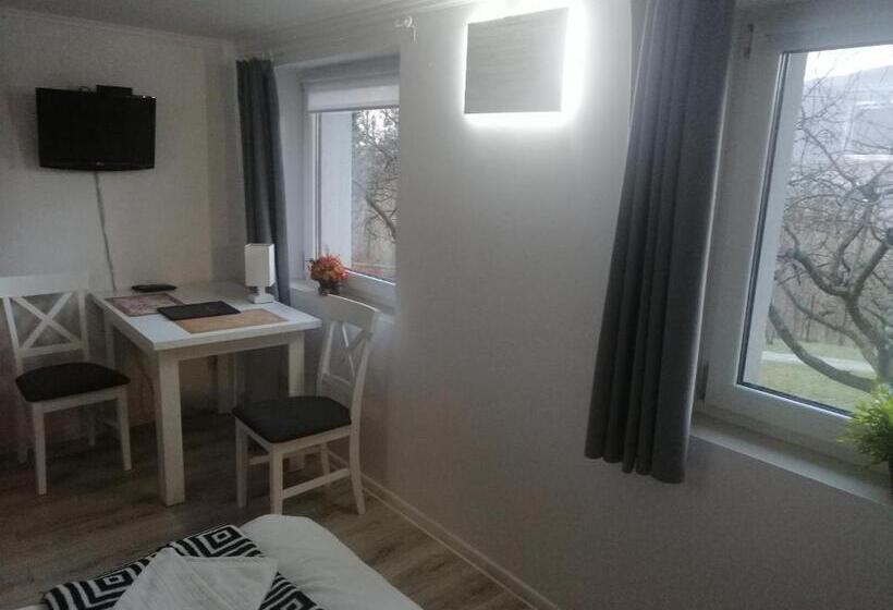 تختخواب و صبحانه Willa Panorama Spa