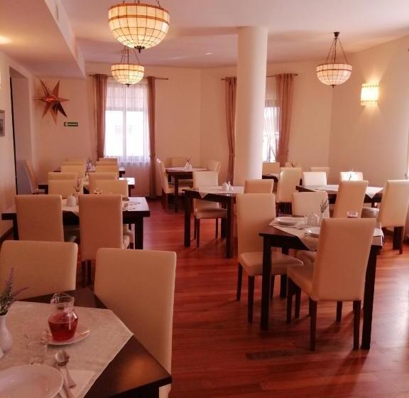 مبيت وإفطار Willa Pod Gwiazdami & Spa