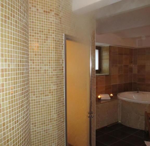 مبيت وإفطار Willa Pod Gwiazdami & Spa