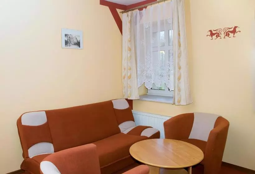 Aamiaismajoitus (B&B) Willa Zuzanna