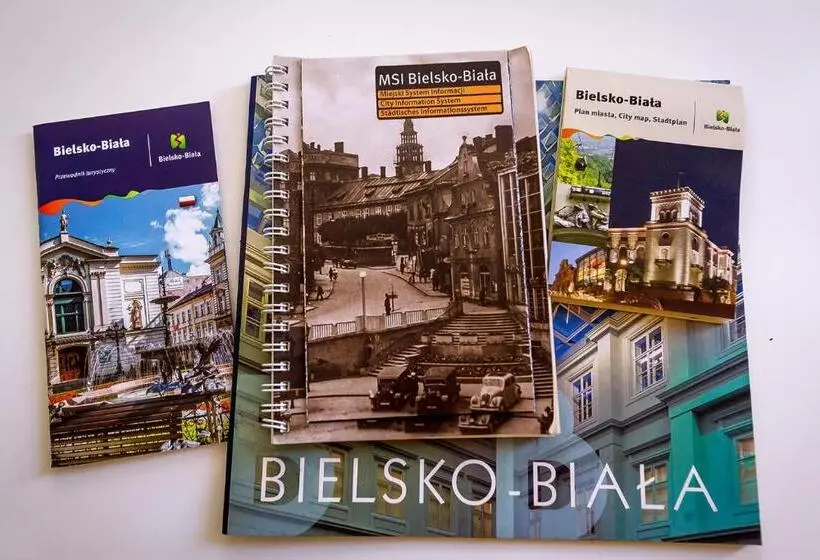 Hello Hostel & Apartments