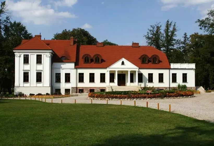 ホテル Dwór Stary Chotów