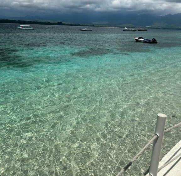 Отель Gita Gili Bungalow