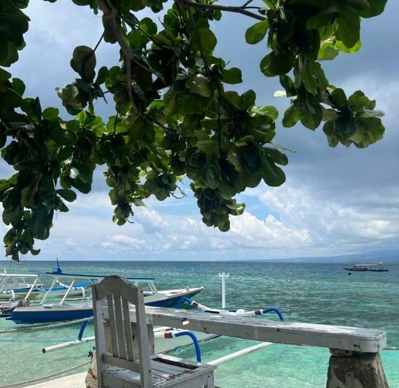 Отель Gita Gili Bungalow