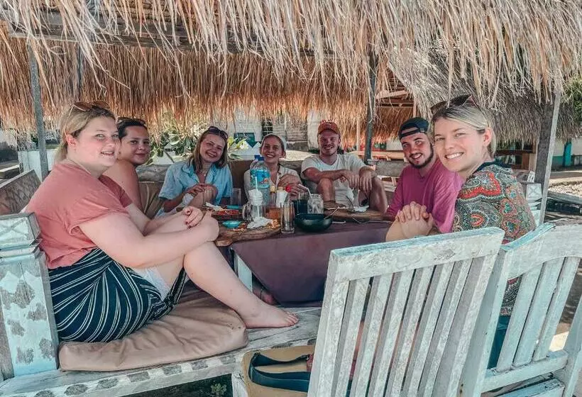 ホテル Gita Gili Bungalow