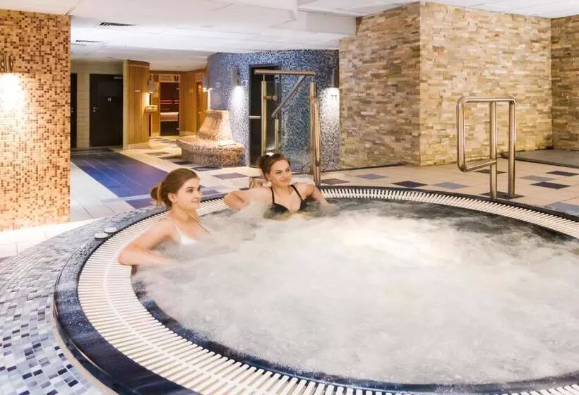 Hotelli I Aquapark Olender