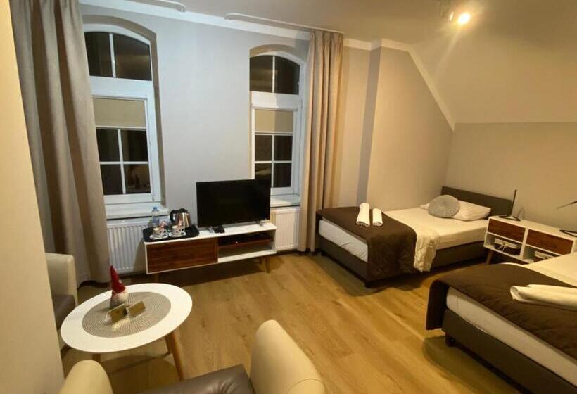 בית מלון כפרי Kamil