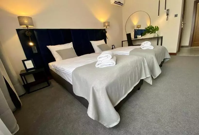 Hotelli Księżyc W świebodzicach