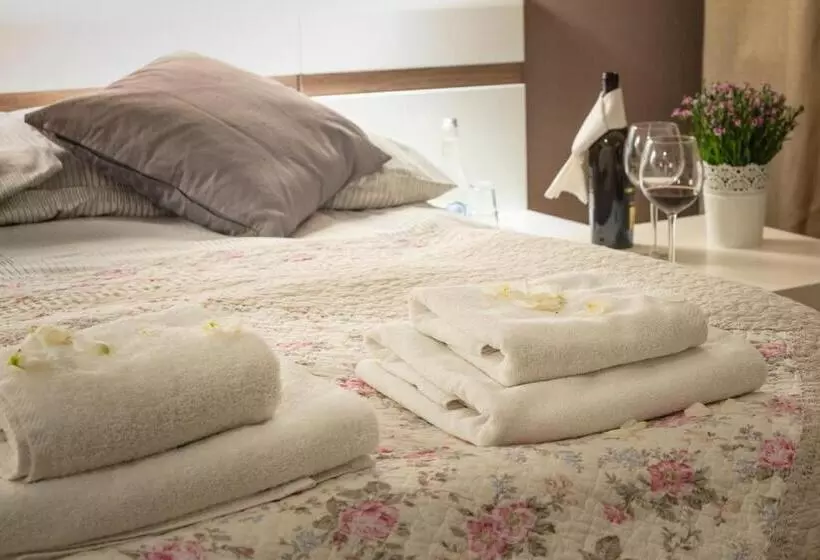 Hotelli Restauracja Platan