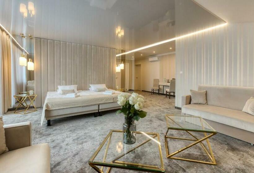 Отель & Spa Biały Dom