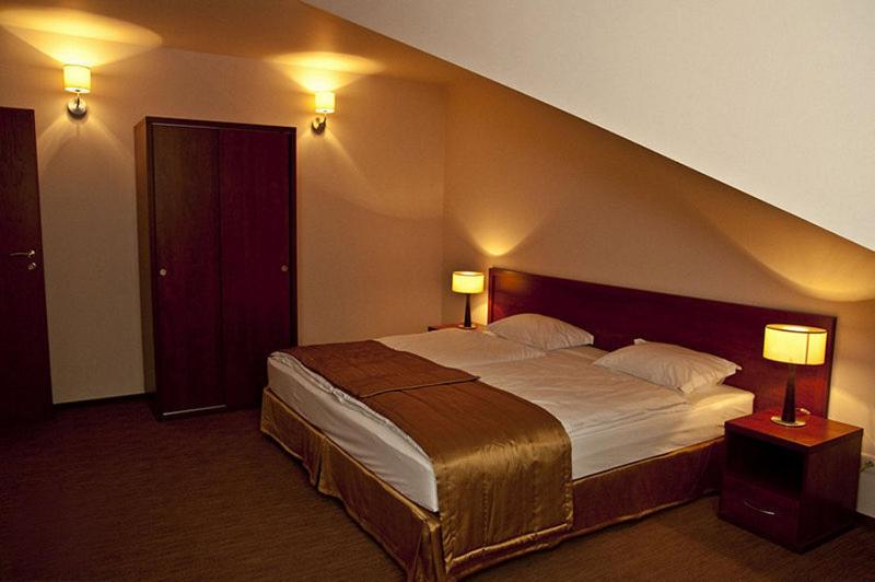 酒店 Vis A Vis łańcut