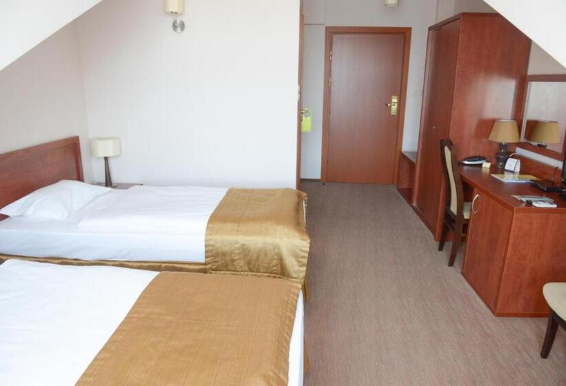 酒店 Vis A Vis łańcut