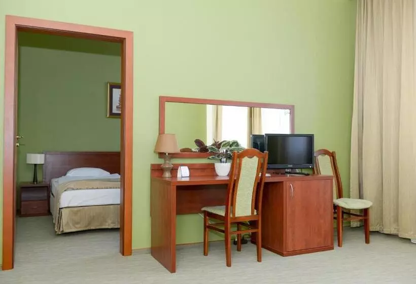 Hotelli Vis A Vis łańcut