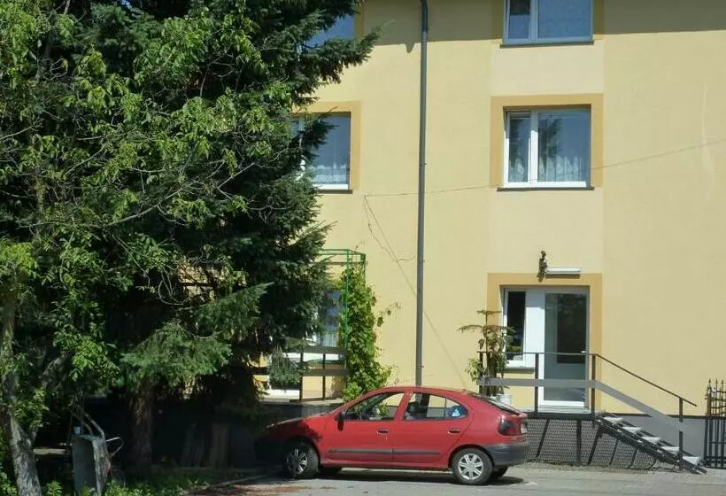 پانسیون Ik Na Zdrowiu
