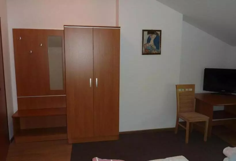 پانسیون Ik Na Zdrowiu