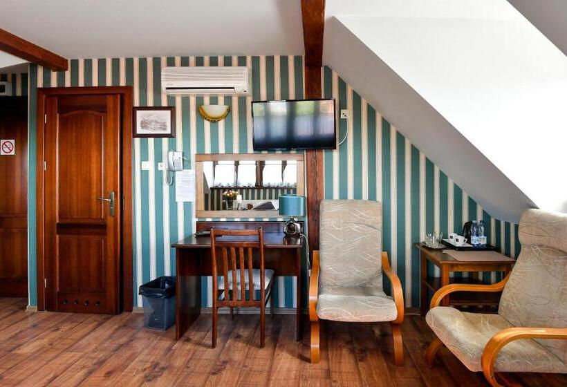 Pensjonat Pod Wietrzną Górą