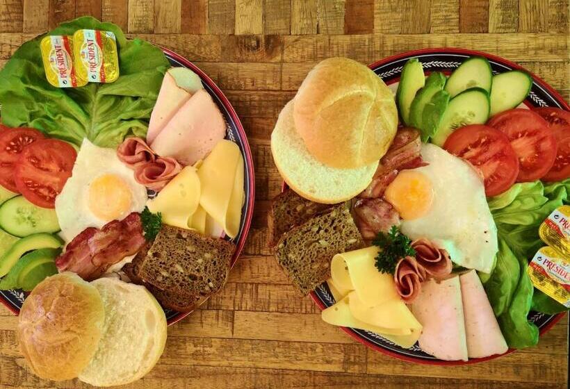 استراحتگاه Mevo Apartament