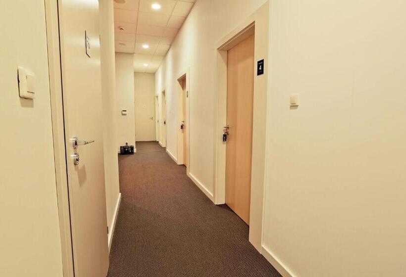 Sleep In Hostel & Apartments Stary Rynek