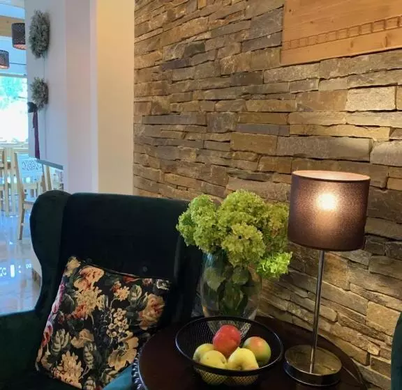 Aamiaismajoitus (B&B) Willa Gielatówka