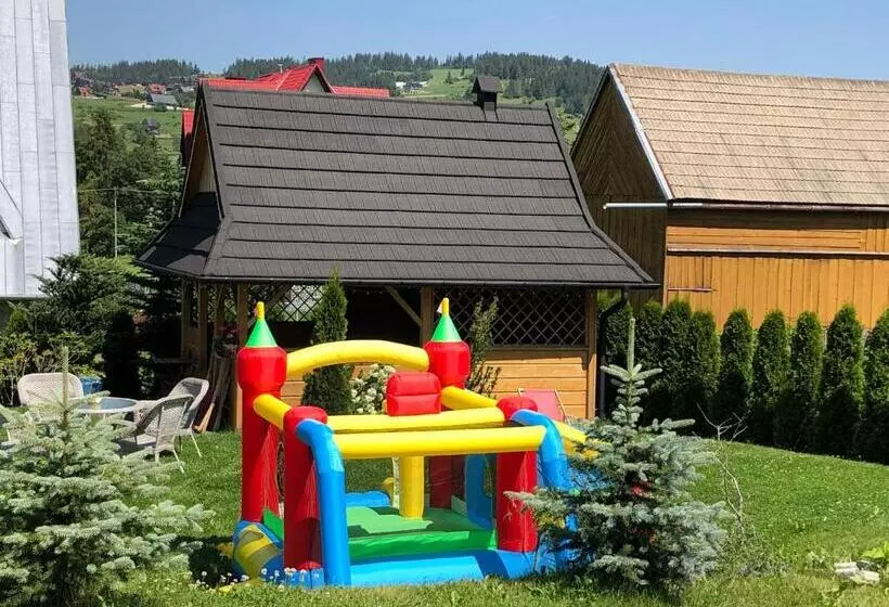 Aamiaismajoitus (B&B) Willa Gielatówka