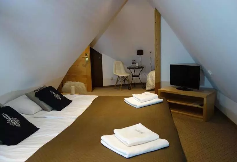 Aamiaismajoitus (B&B) Willa Gielatówka