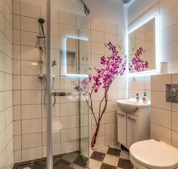 Aamiaismajoitus (B&B) Willa Vinci Rozewie