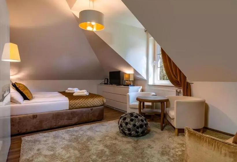 Aamiaismajoitus (B&B) Willa Vinci Rozewie