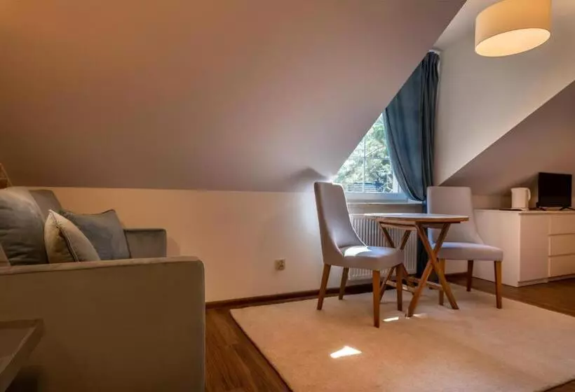 Aamiaismajoitus (B&B) Willa Vinci Rozewie