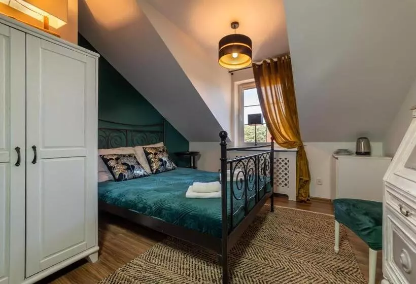 Aamiaismajoitus (B&B) Willa Vinci Rozewie