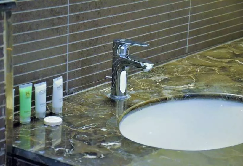 هتل Butterfly Residence