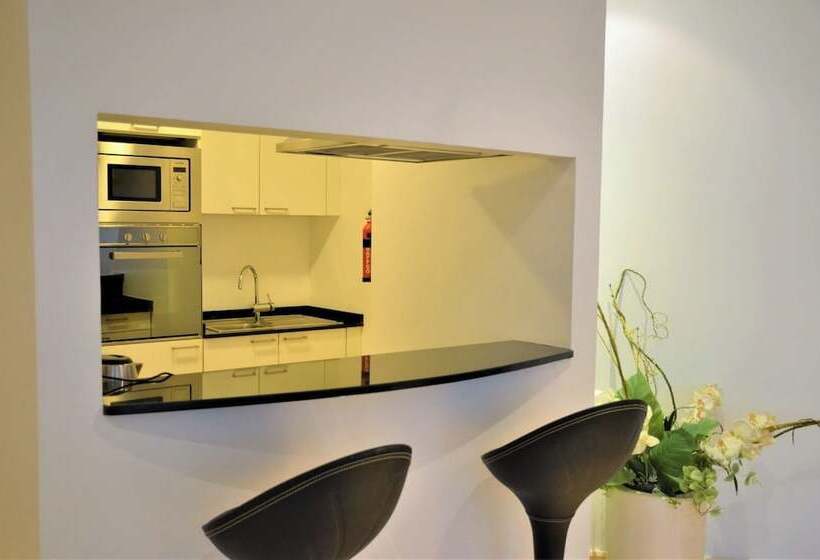 هتل Butterfly Residence