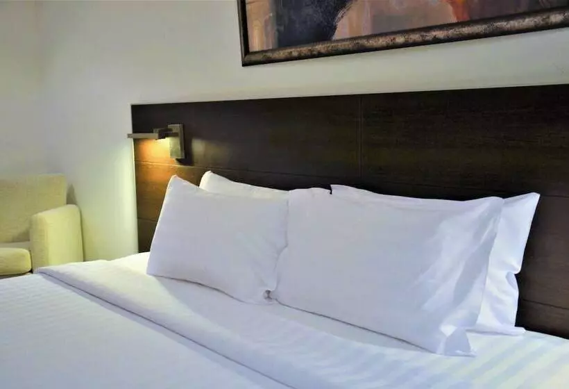 هتل Butterfly Residence