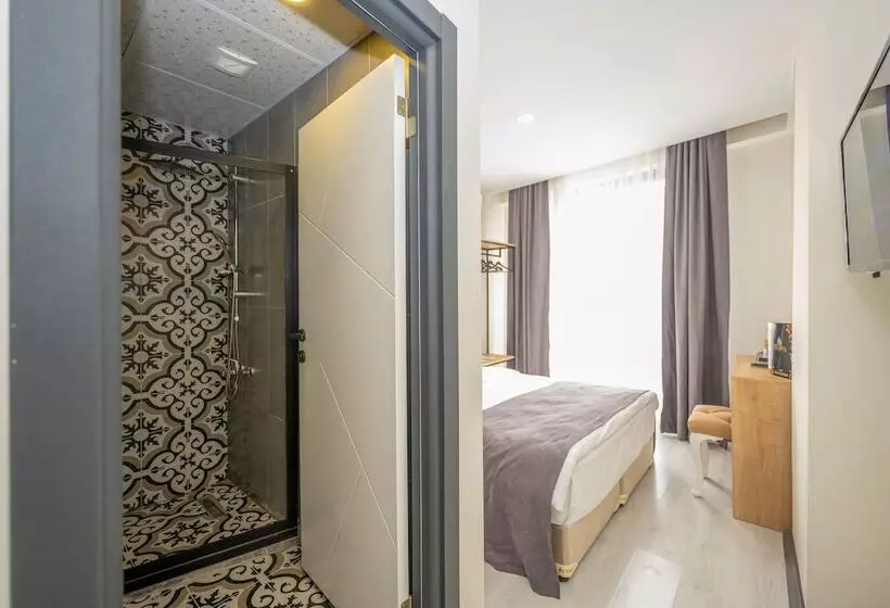 ホテル Gloria Airport