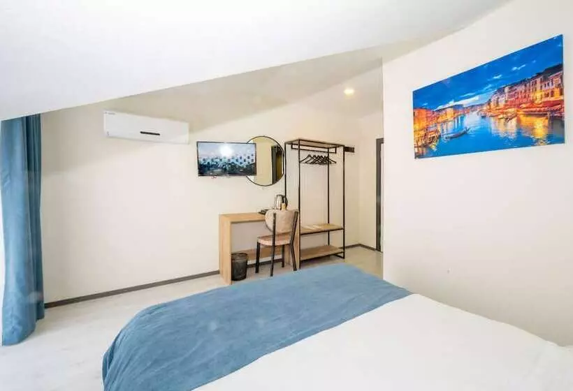 ホテル Gloria Airport