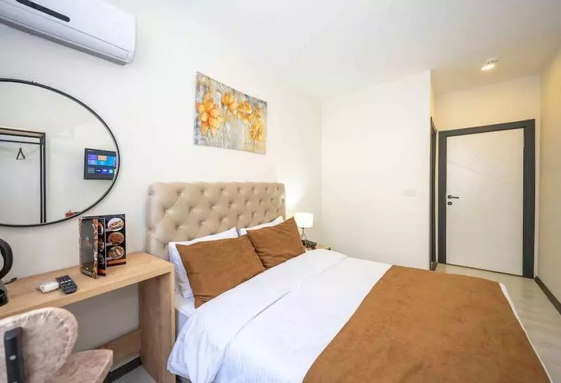 ホテル Gloria Airport