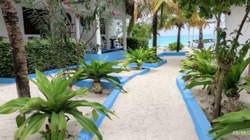 호텔 Oasis Beach Inn