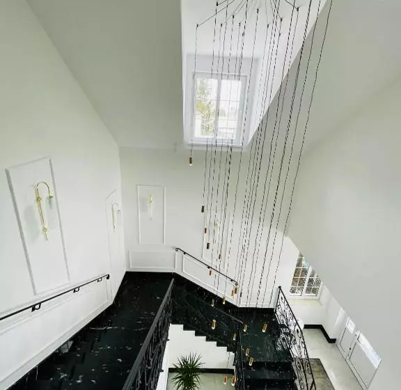 ホテル Zajazd Europa