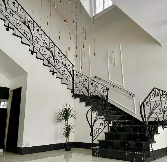 ホテル Zajazd Europa