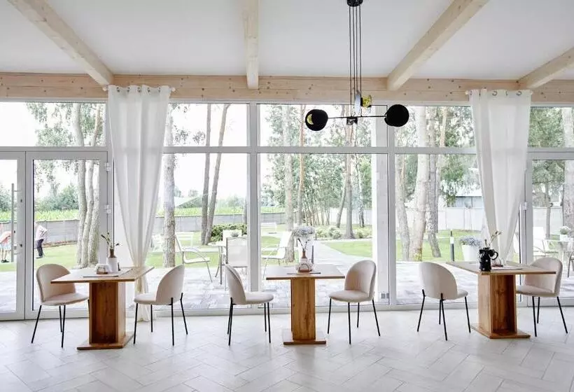 ホテル Zajazd Europa