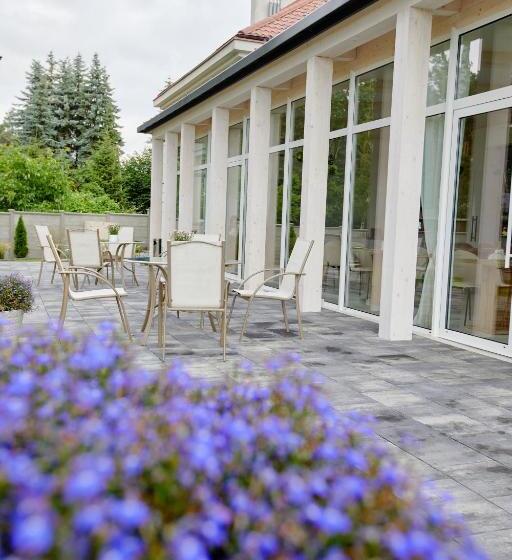 ホテル Zajazd Europa