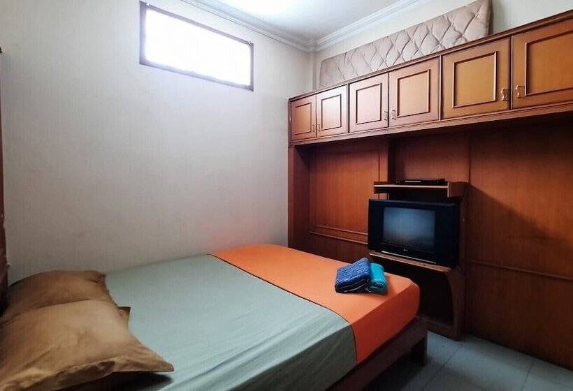 Pension Go Hard Or Go Home Surf Lodge